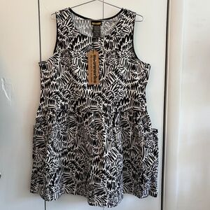 NOOWORKS Big Pocket Dress in Zig Zag